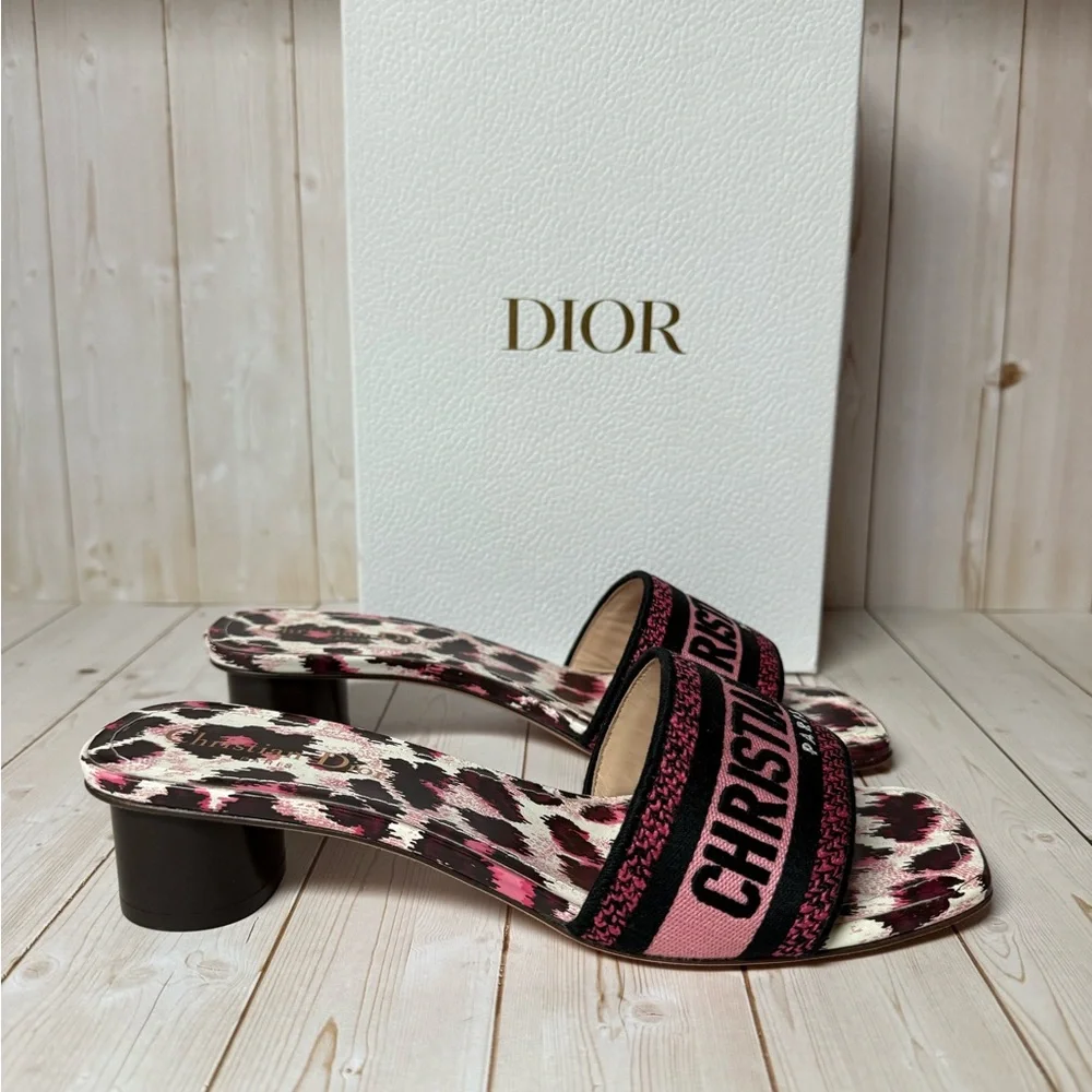 Christian Dior Mizza Embroidered Cotton Dway Slide Sandal Dark Ruby Sz 39 / 9 - Picture 3 of 13